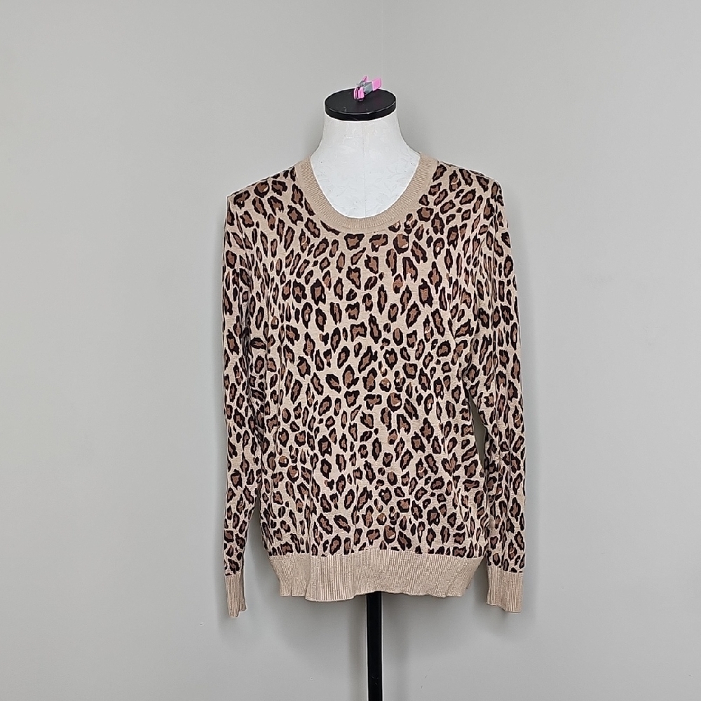 Ellen Tracy Tan and Brown Leopard Print Sweater